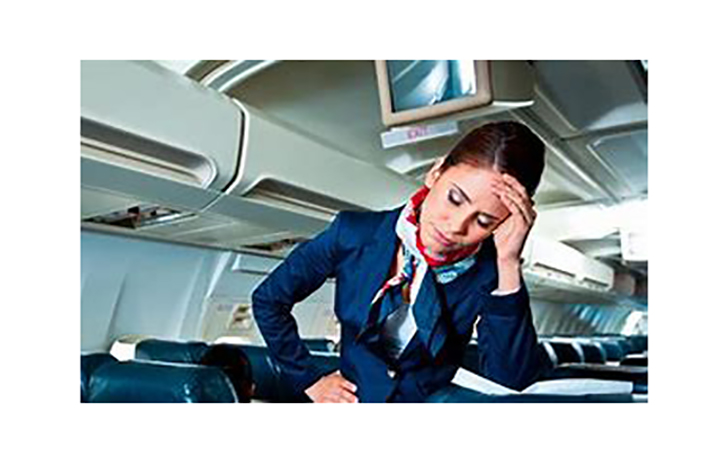 9 prendas no debes usar cuando viajas en avión, según una asistente de  vuelo - El Diario NY